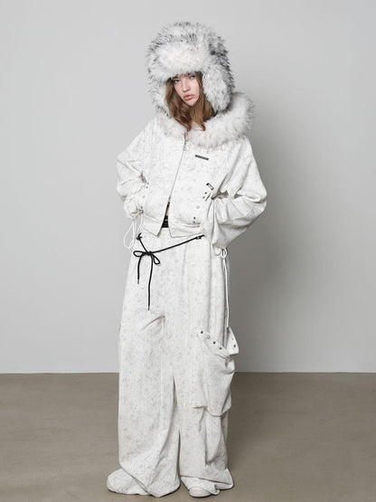 ANYQUESTION White Wax Dye Studded Cropped Detachable Fur Hood Women&
