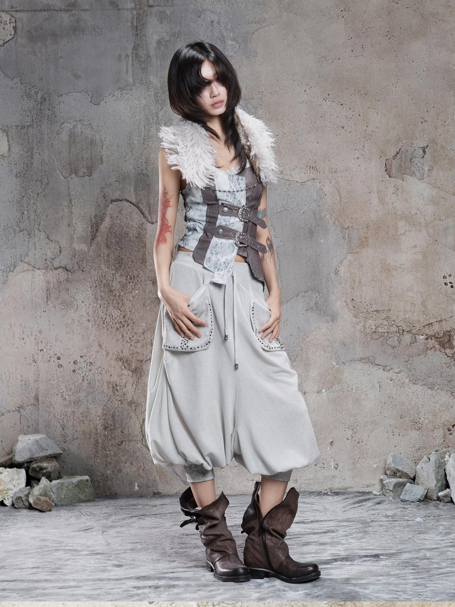 ARIADNAw Light Gray Retro Punk Drop Crotch Big Pocket Rhinestone Women&
