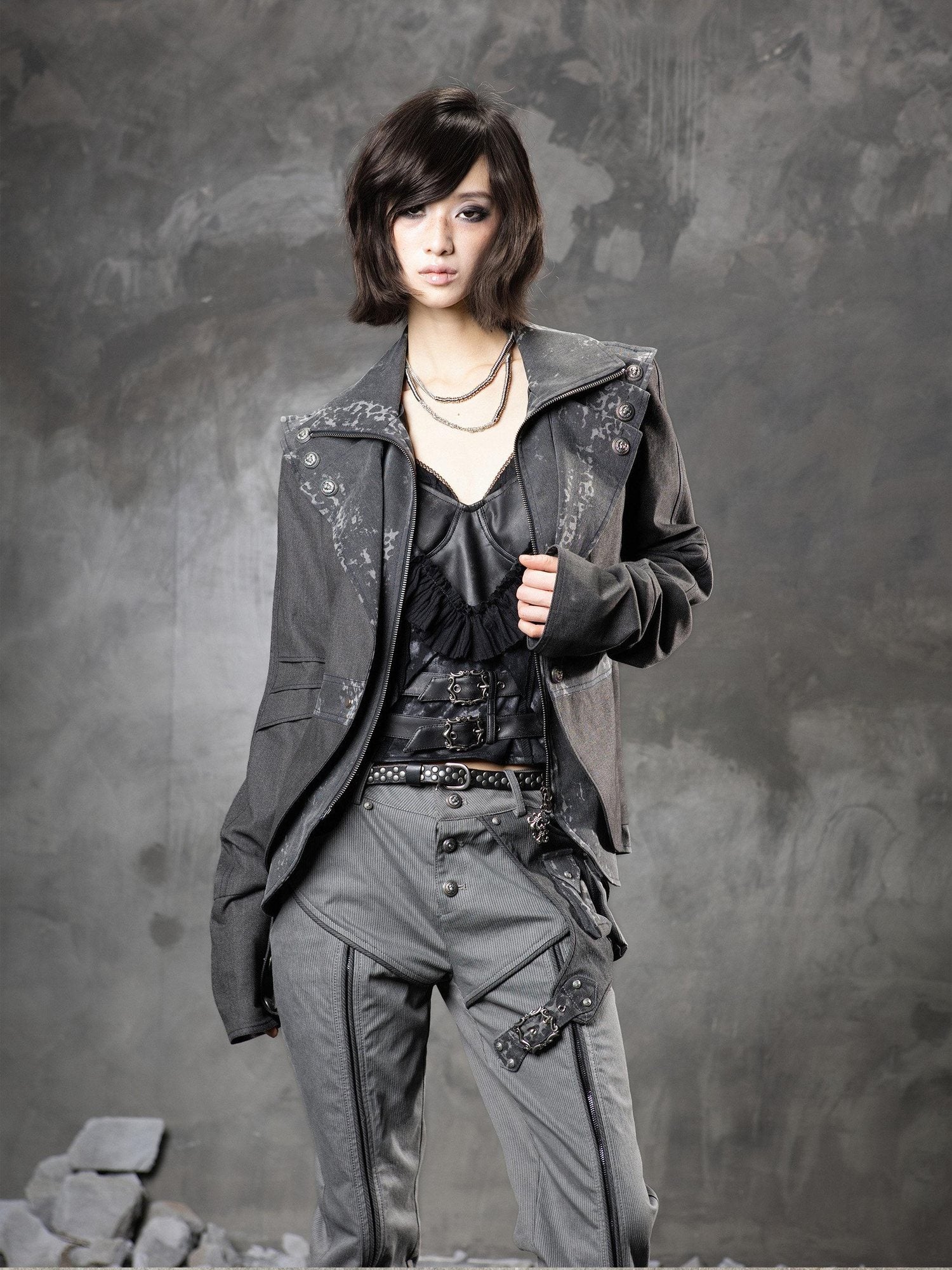 ARIADNAw Original Slim Fit Faux Layered Leopard Print Women Deep Gray Denim Jackets