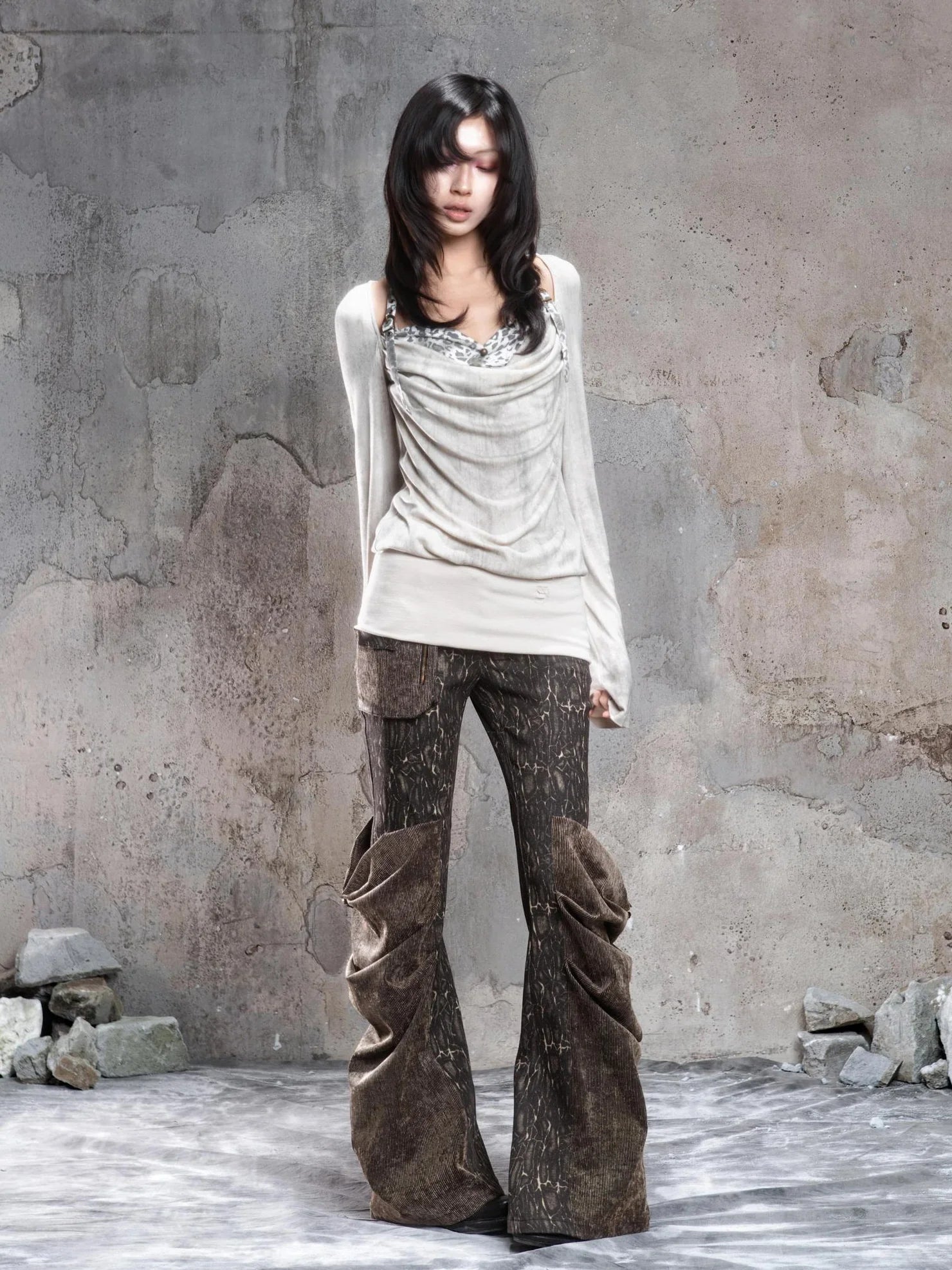 ARIADNAw Vintage Washed Heavy Work Stacked Pocket Flared Pants Jeans