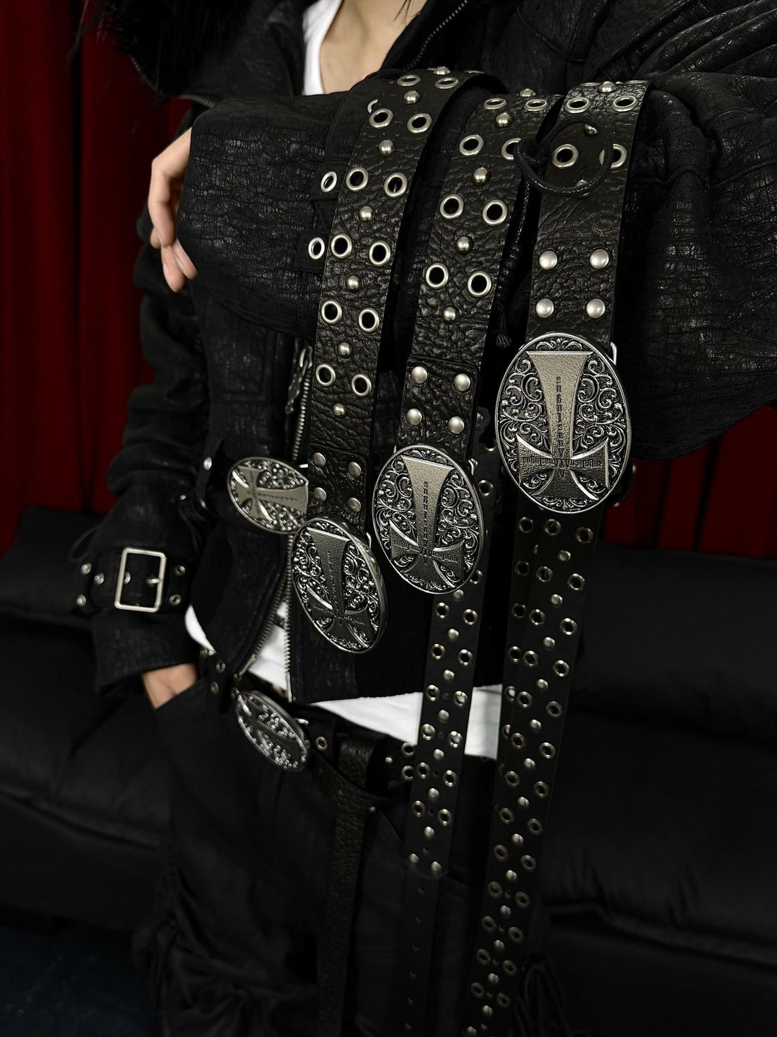ATAnothingness Elephant Embossed Carved Cross Studded Women&