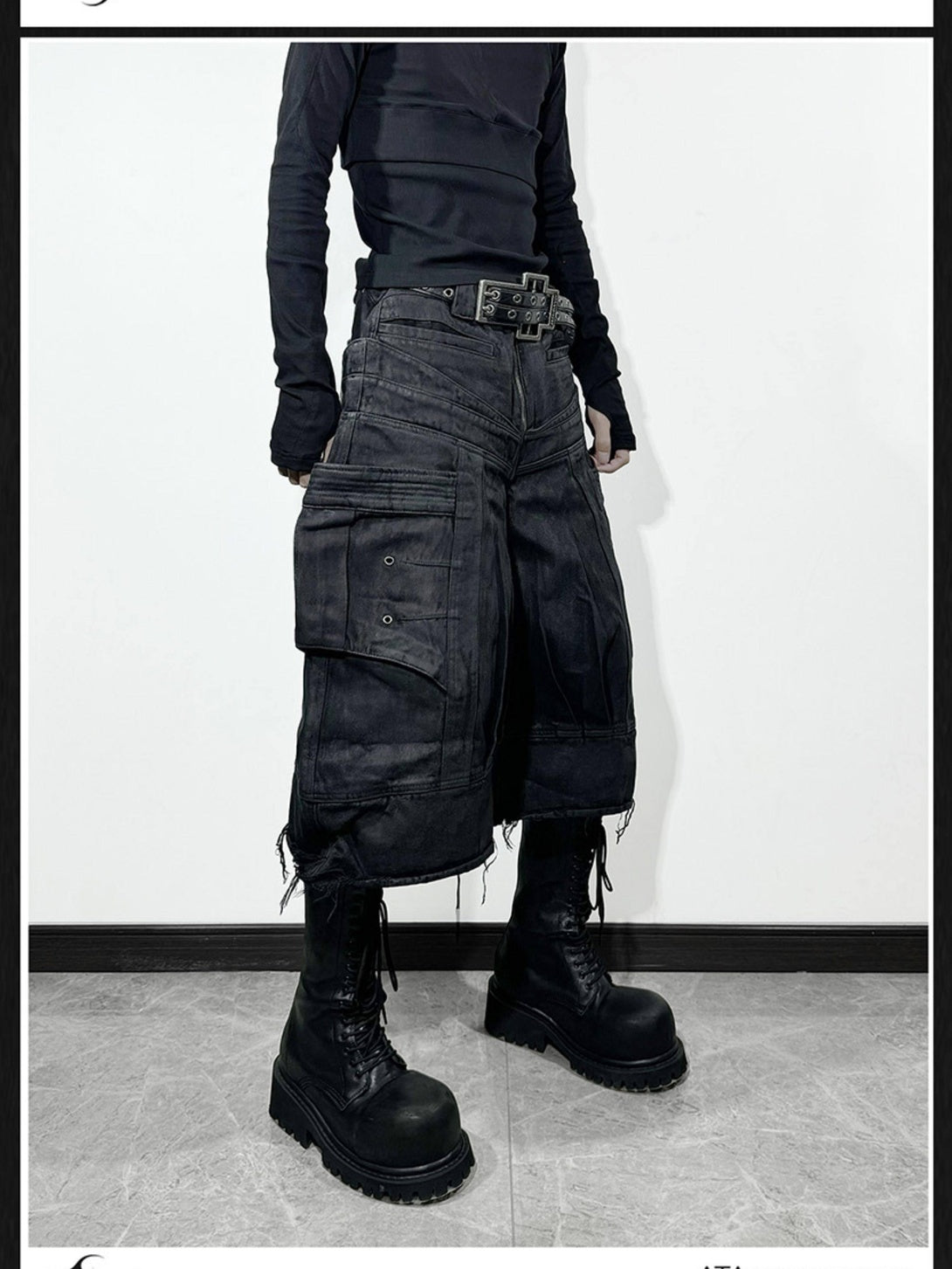 ATAnothingness Liquid Metal Black Cotton Loose Cargo Mid Rise Zipper Urban Casual Denim Shorts
