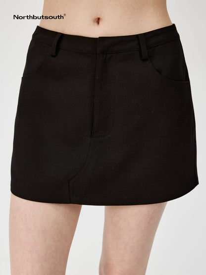 A Line Mini Skirt With Lining And Low Waist