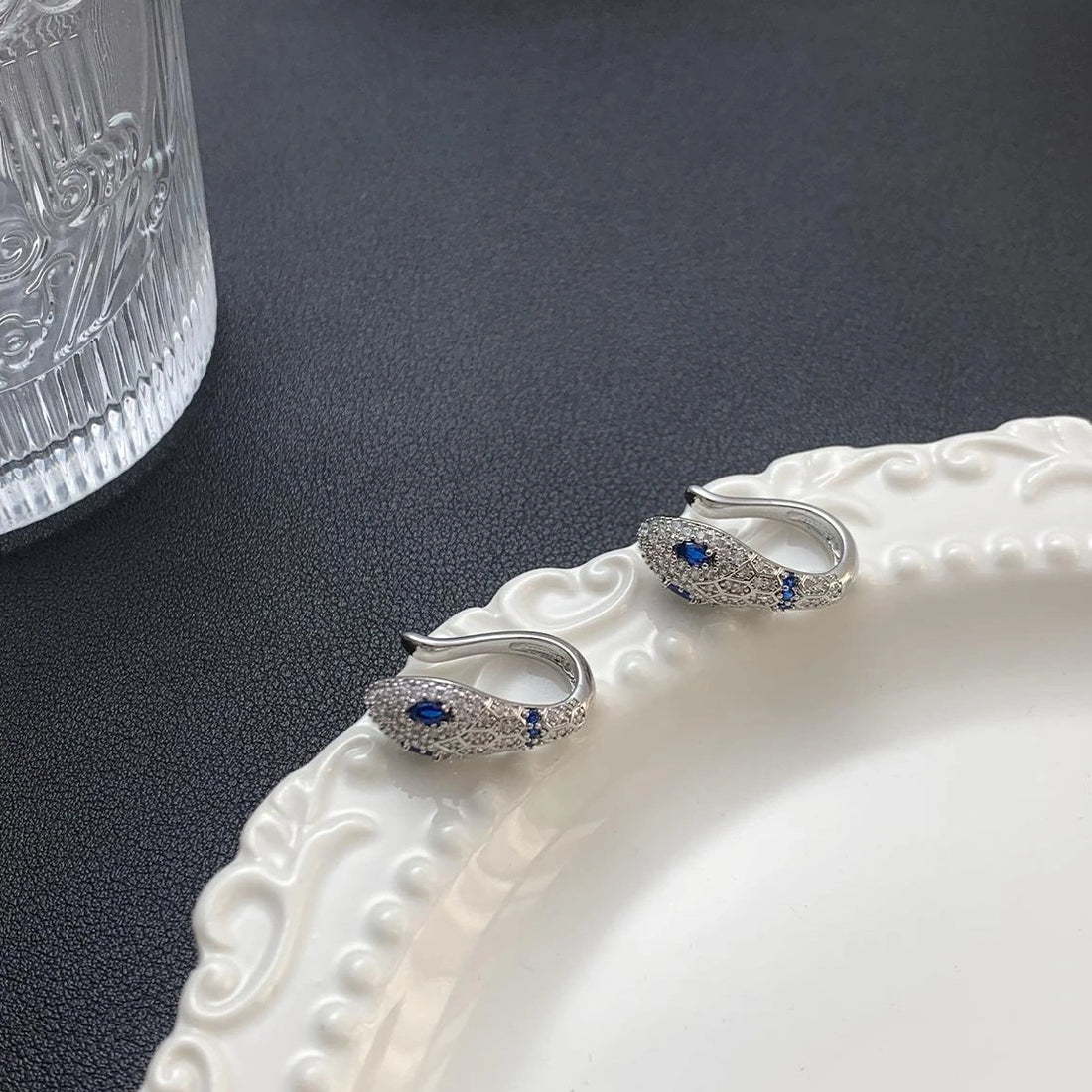 Accessories Adjustable Blue Diamond Serpent Ear Cuff