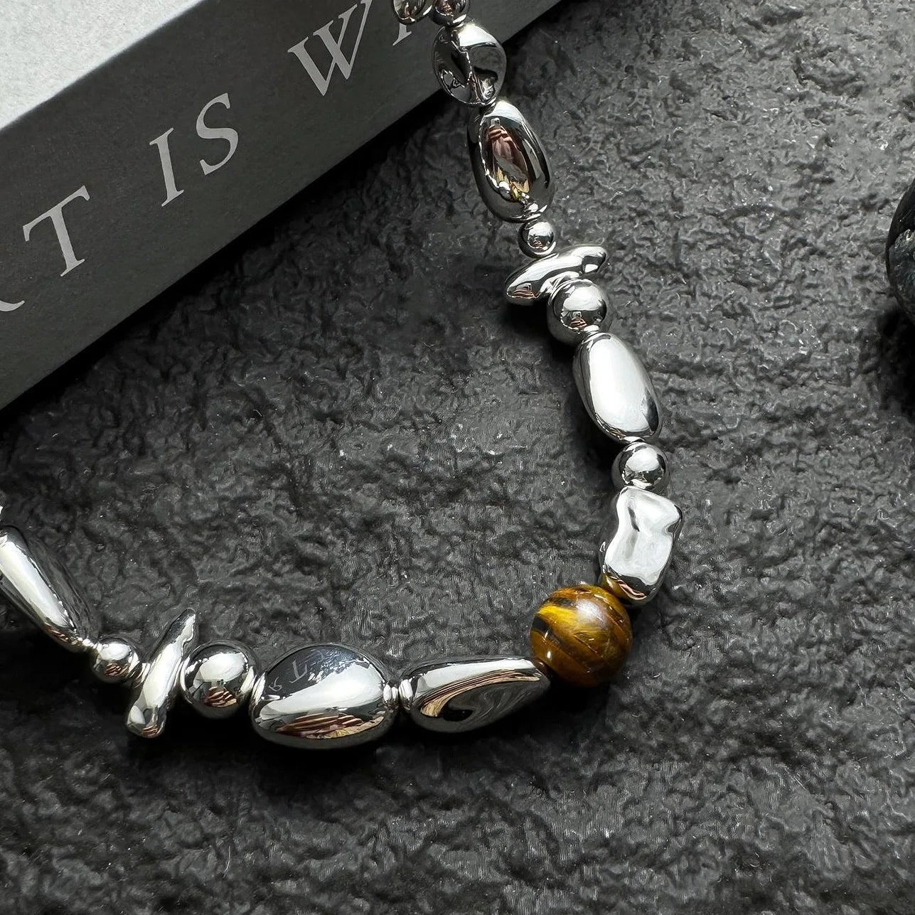 Accessories Asymmetric Geometric Choker