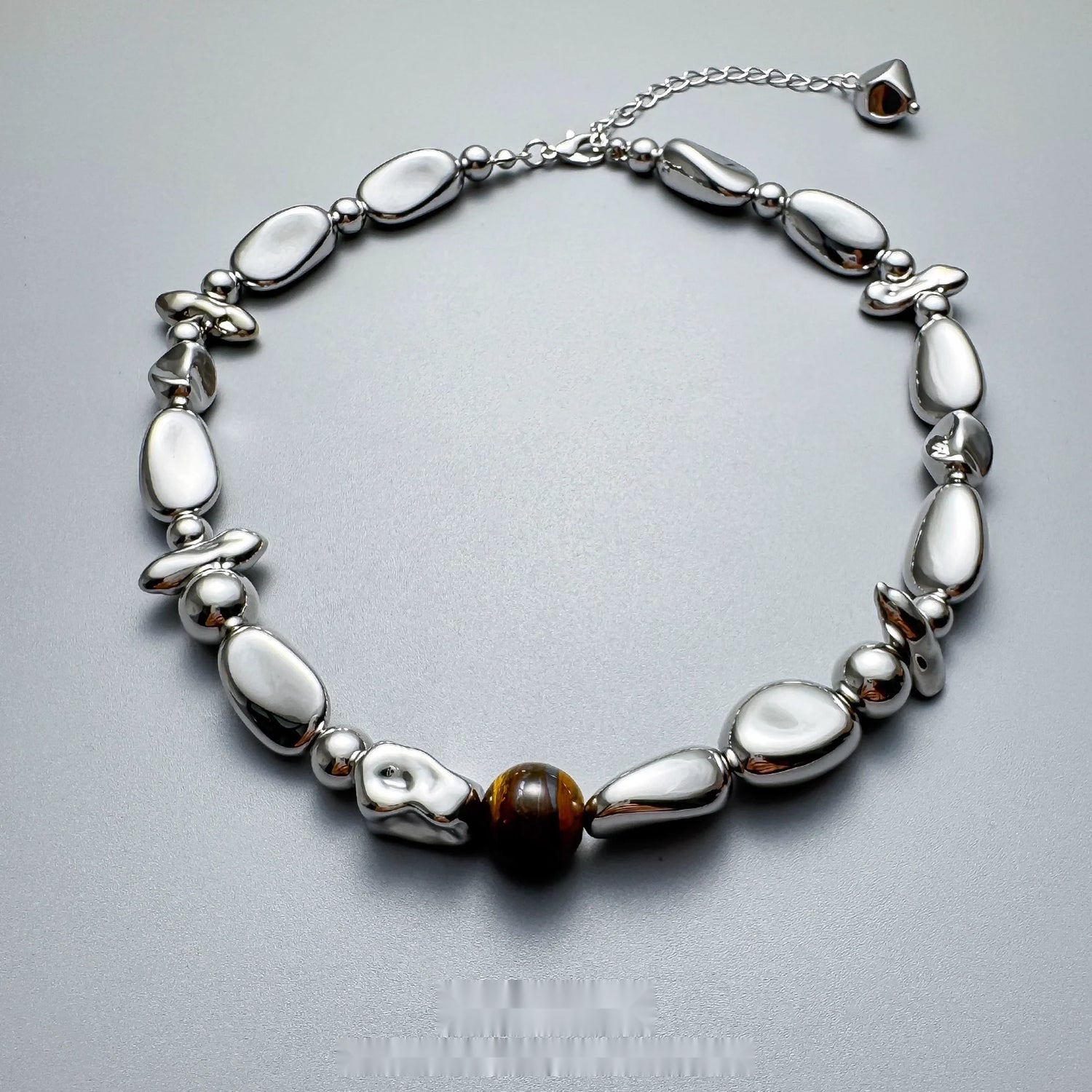 Accessories_Asymmetric_Geometric_Choker_MISSTT