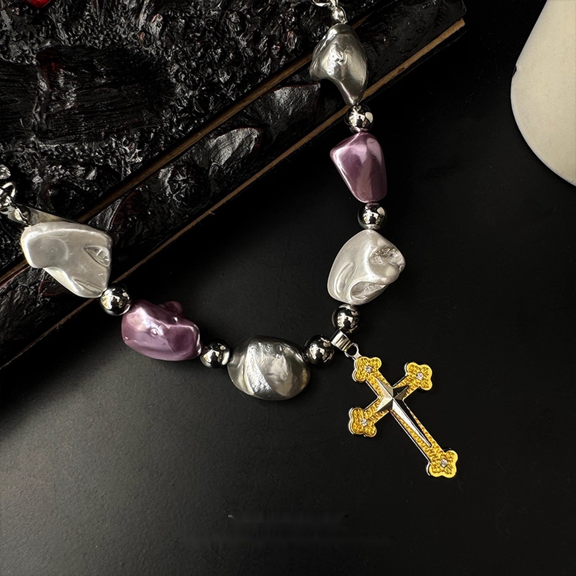 Accessories_Asymmetrical_Y2k_Cross_Pendant_Necklace_MISSTT