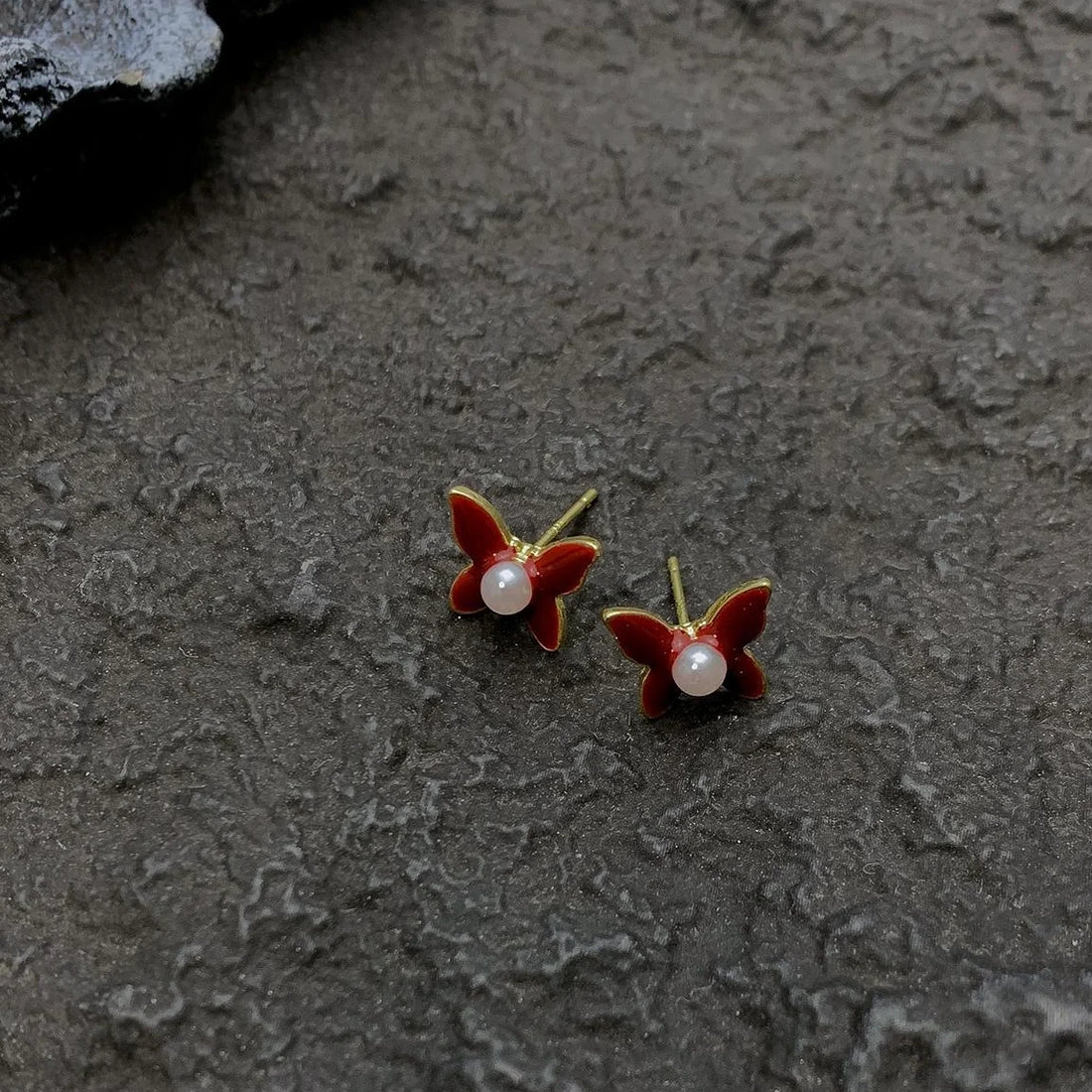 Accessories Autumn Pearl Butterfly Earrings