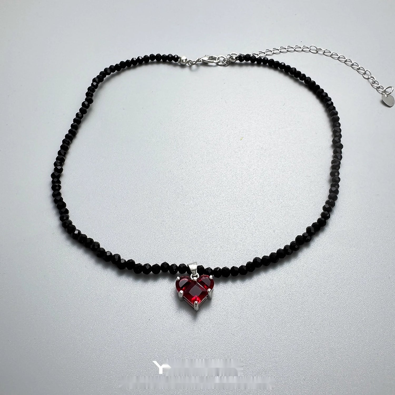 Accessories_Black_Crystal_Beaded_Heart_Zircon_V-neck_Necklace_MISSTT