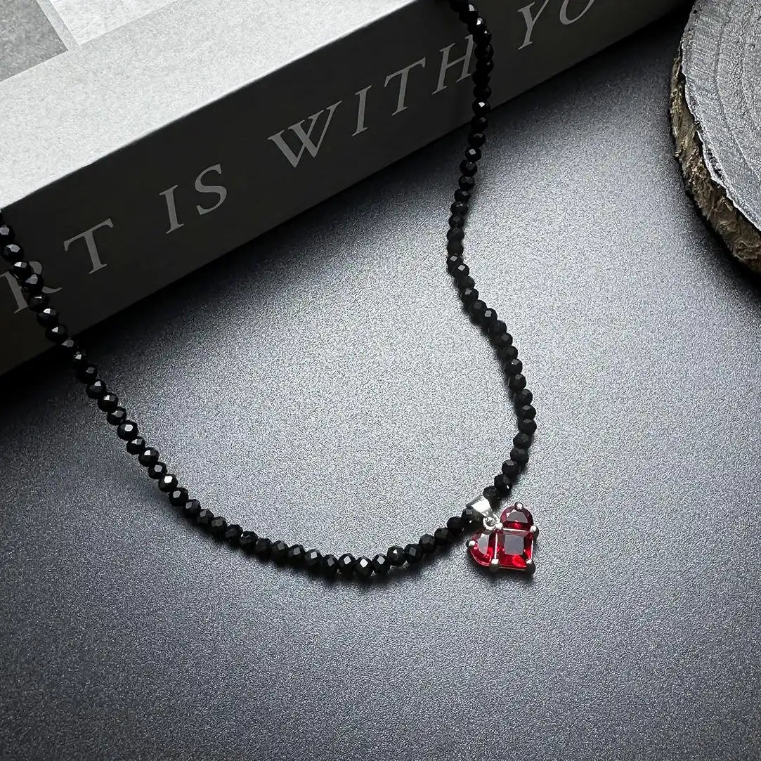 Accessories Black Crystal Beaded Heart Zircon V-neck Necklace