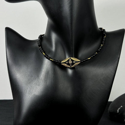 Accessories Bohemian Beaded Choker Necklace 
 V-neck 
 T-shirt 
 Long Sleeve