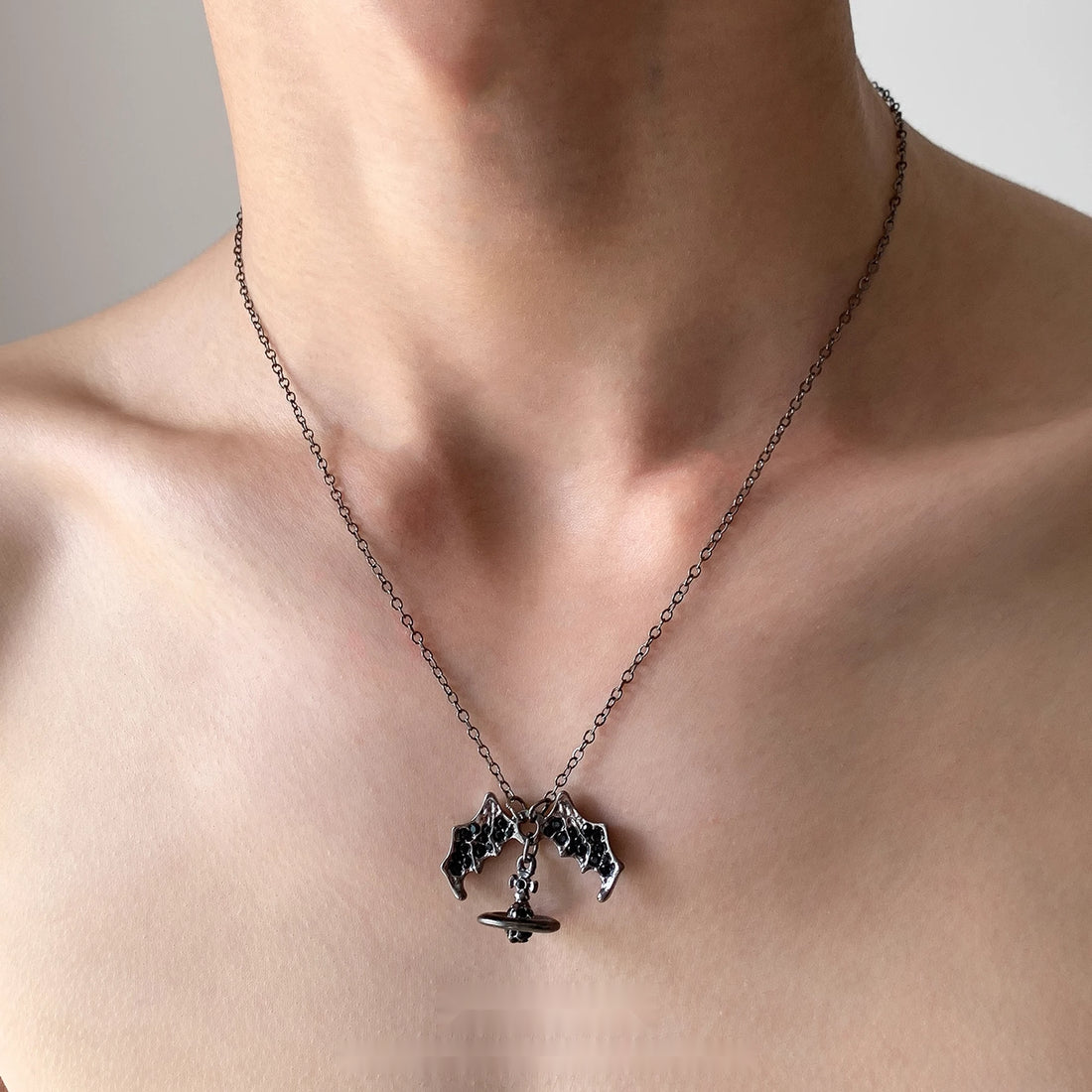 Accessories_Celestial_Bat_Wing_Pendant_Necklace_MISSTT
