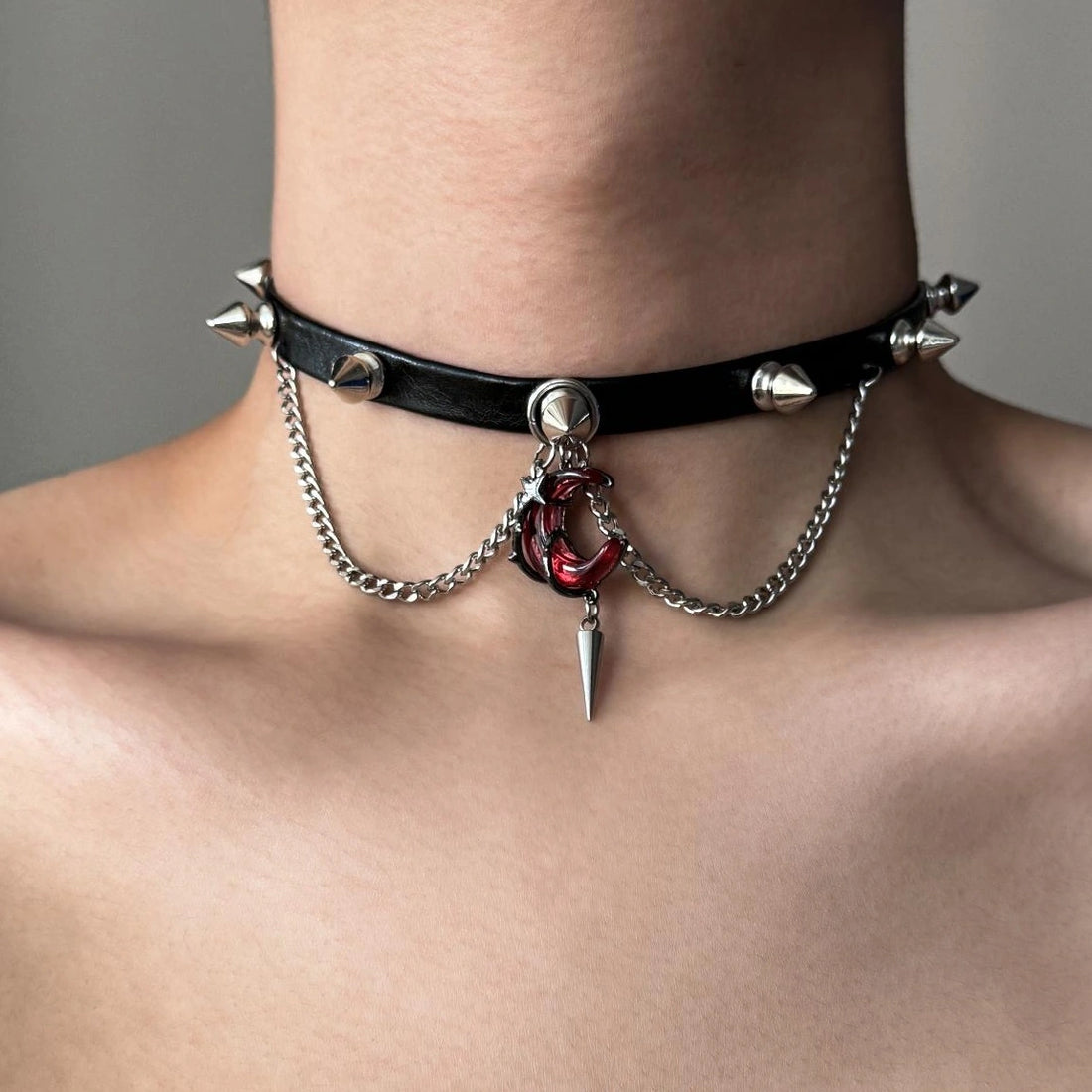 Accessories Crescent Rivet Fringe Choker Necklace