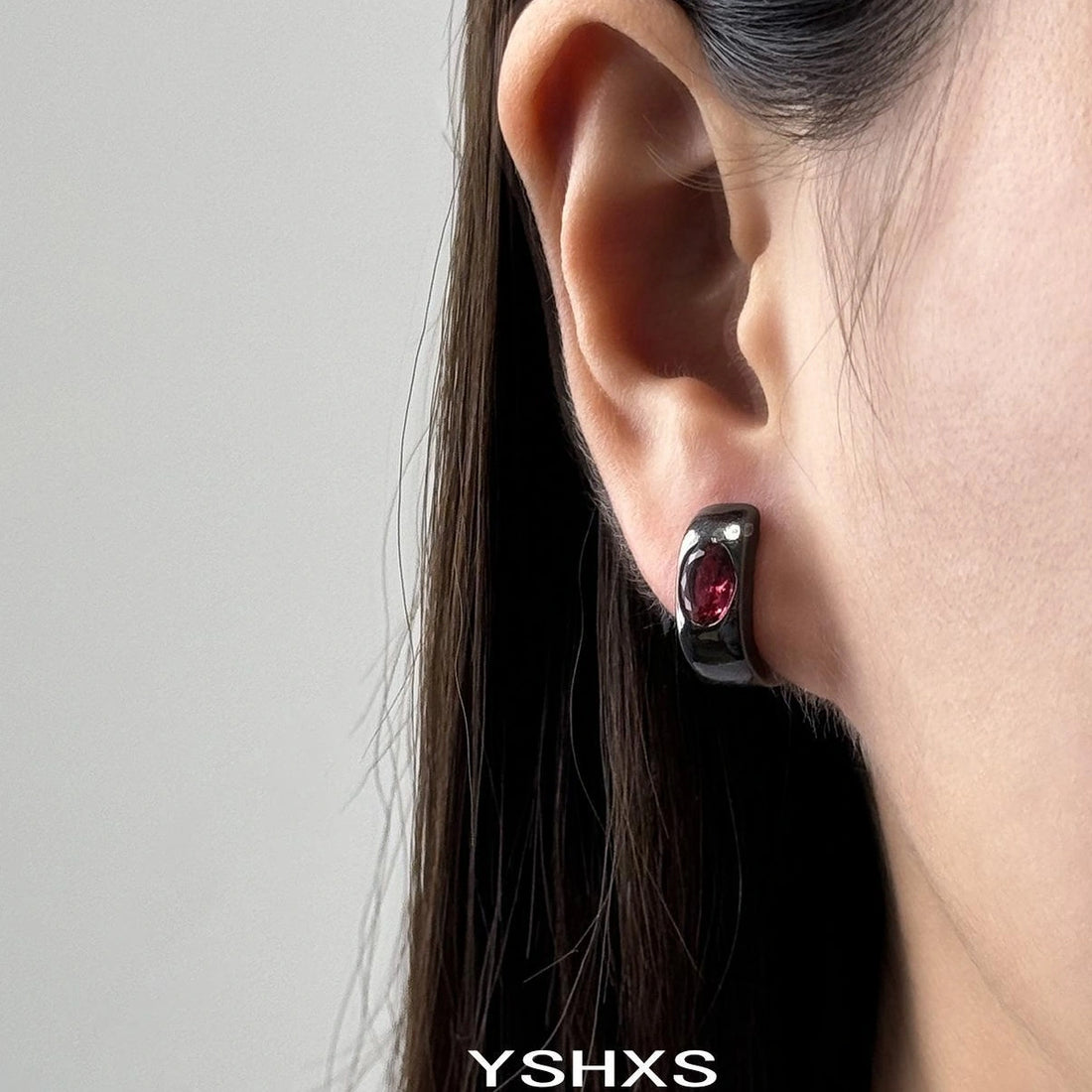 Accessories Dark Zircon Gunmetal Ear Cuff