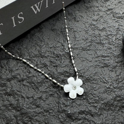 Accessories Delicate Floral Enamel Beaded Necklace
