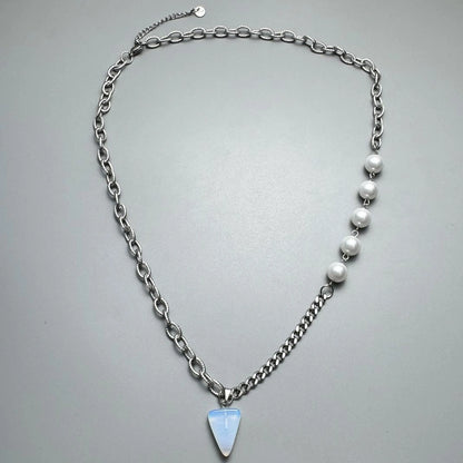 Elegant Pearl Statement Necklace