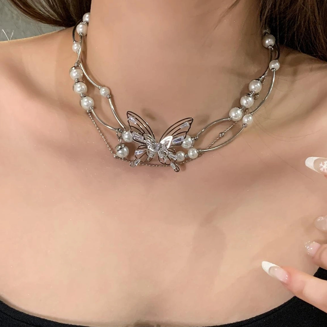 Accessories French Pearl Butterfly Choker Necklace