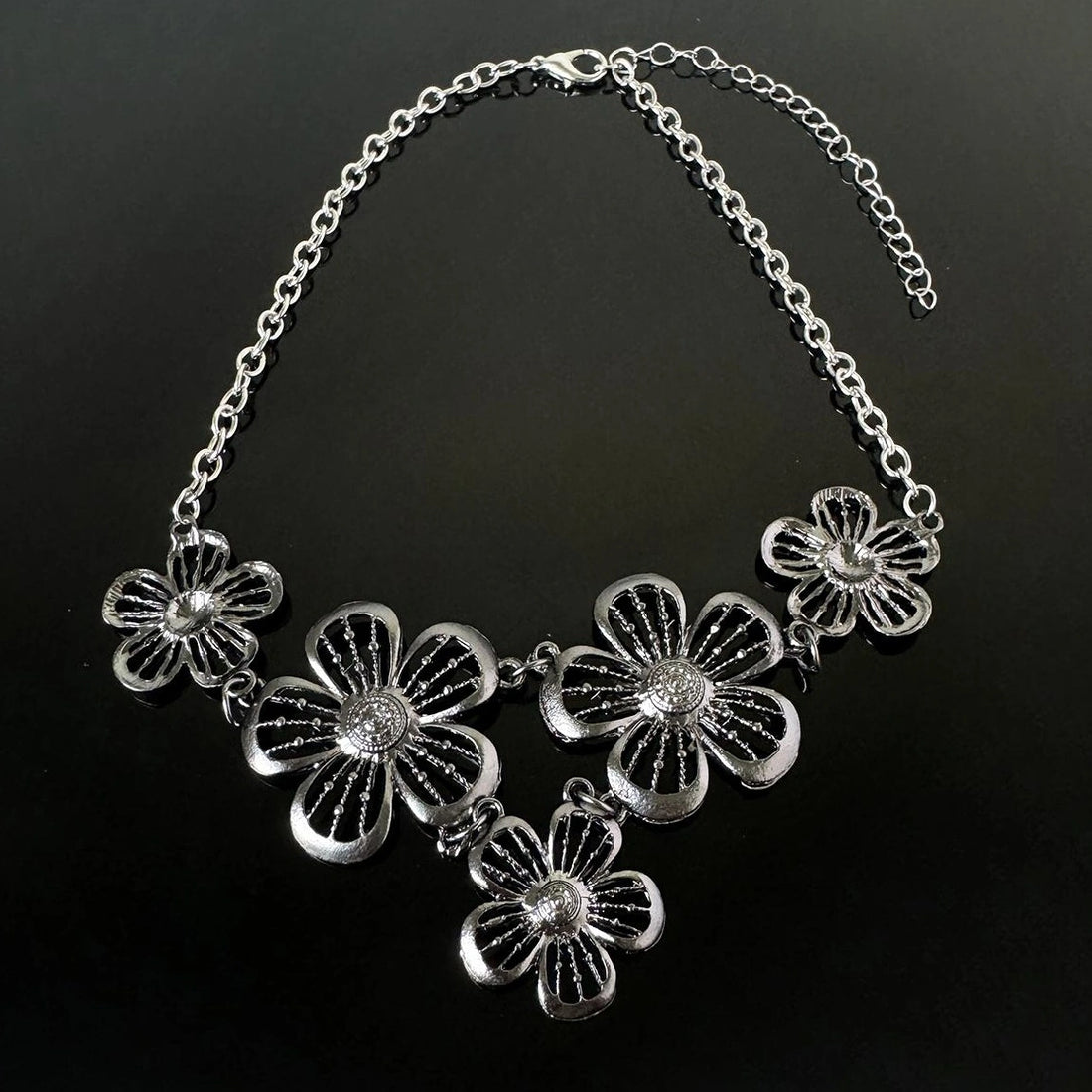 Accessories Geometric Floral Gunmetal Black Retro Choker Necklace