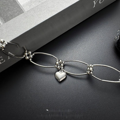 Accessories_Geometric_Love_Pendant_Choker_Necklace_MISSTT