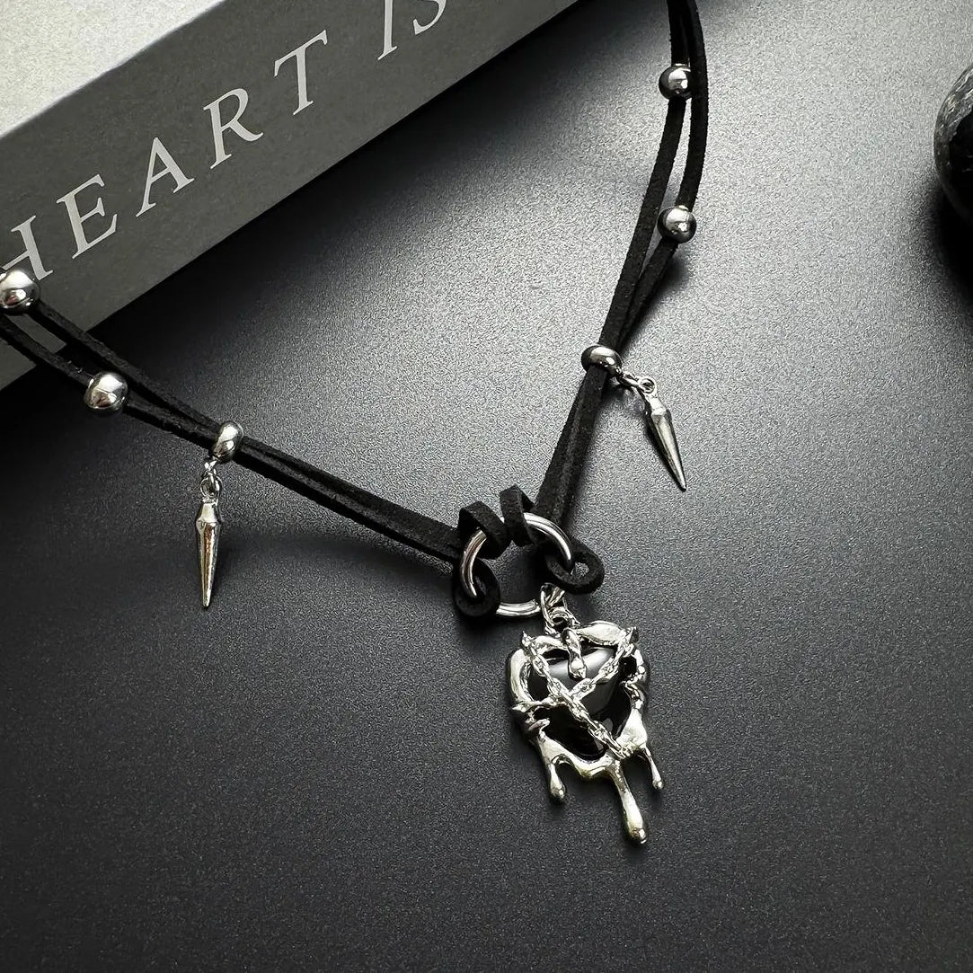 Accessories Gothic Heart Spike Choker