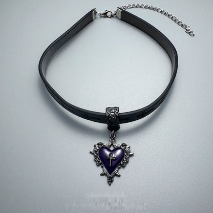 Accessories_Gothic_Purple_Heart_Punk_Choker_Collar_MISSTT