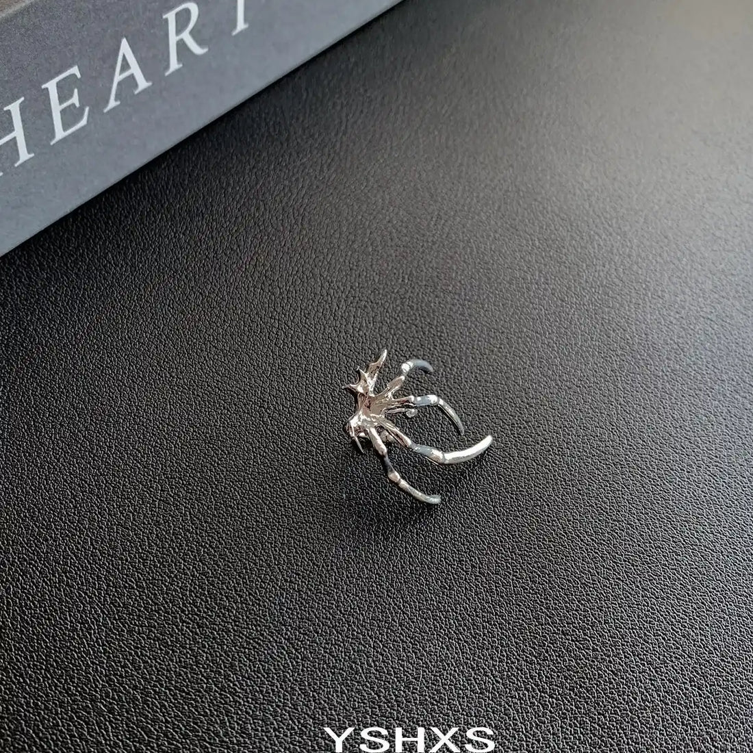 Accessories Gothic Silver Spider Ear Claw