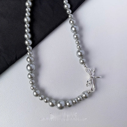 Accessories_Gray_Pearl_Bow_Necklace_Minimalist_Design_MISSTT