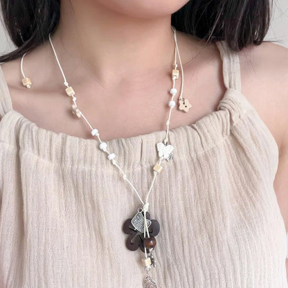 Accessories Handwoven Rope Wood Flower Pendant Necklace