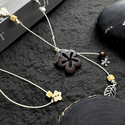 Accessories_Handwoven_Rope_Wood_Flower_Pendant_Necklace_MISSTT
