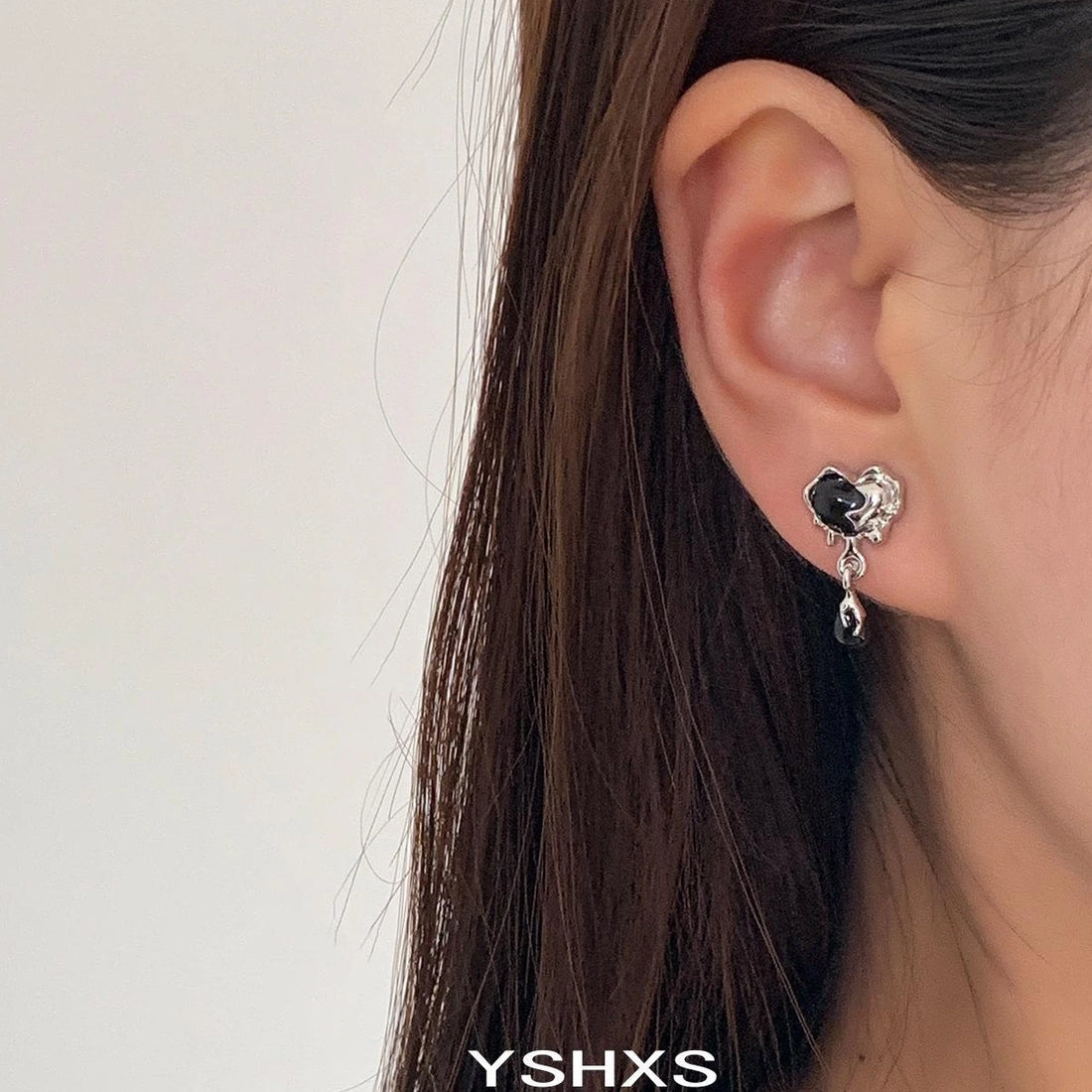 Accessories Lava Love Drop Ear Cuff