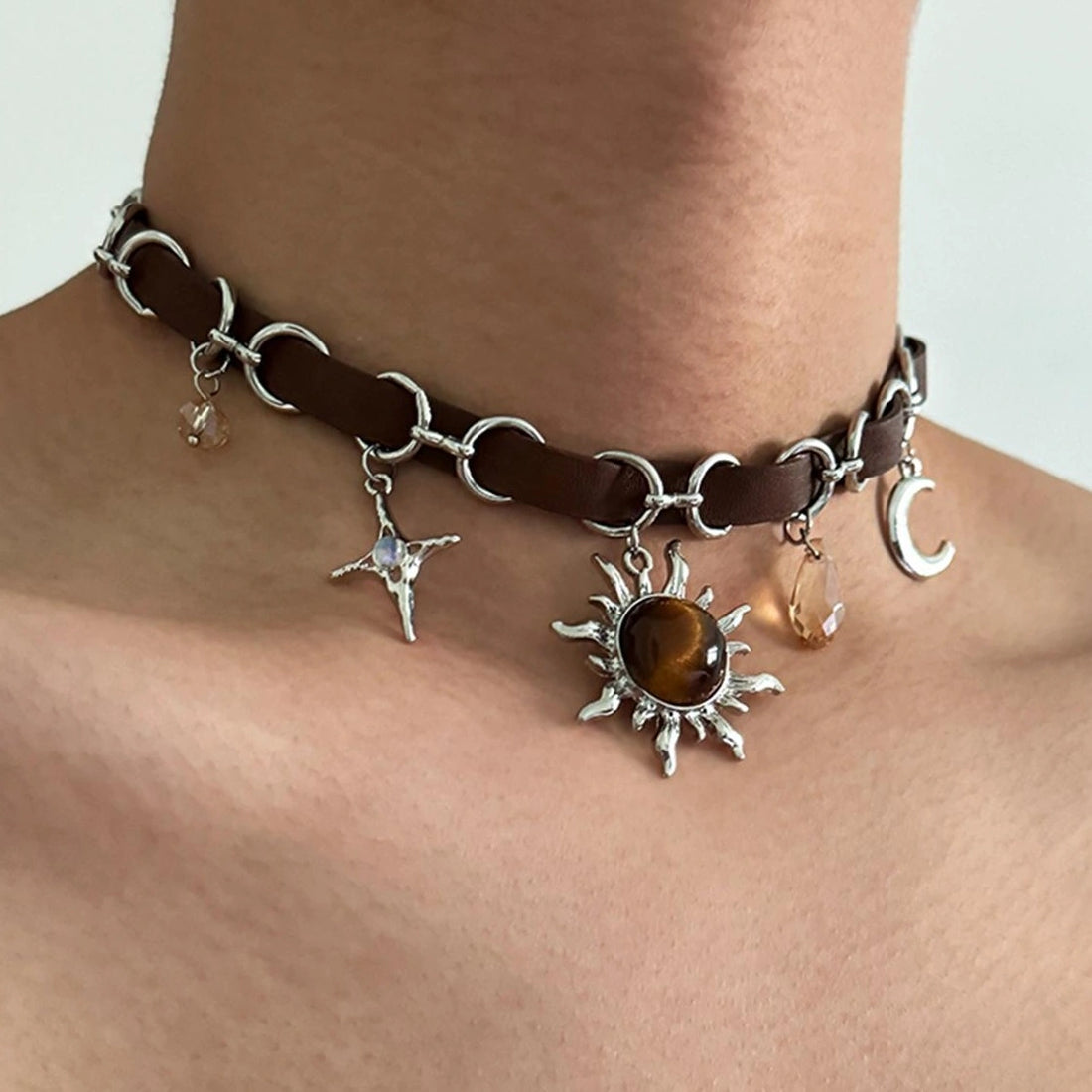 Accessories Leather Choker Necklace With Sun Pendant