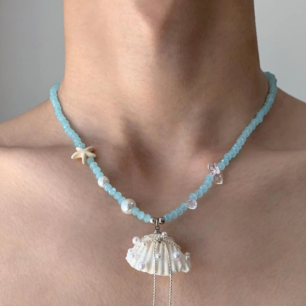 Accessories Ocean Breeze Shell Necklace With Blue Crystal