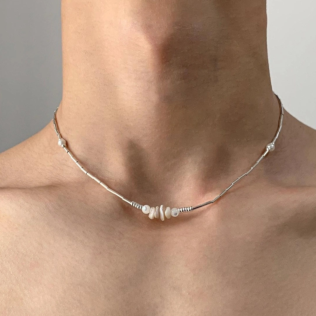 Accessories Pearl Crushed Stone Pendant Choker