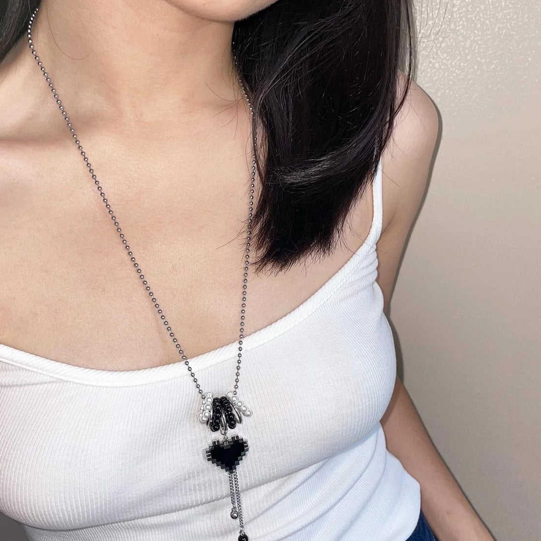 Accessories Pixel Love Pearl Tassel Necklace