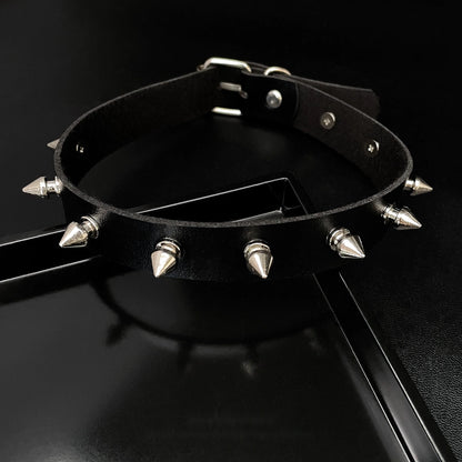 Accessories_Punk_Gothic_Rivet_Choker_Leather_Collar_Necklace_MISSTT