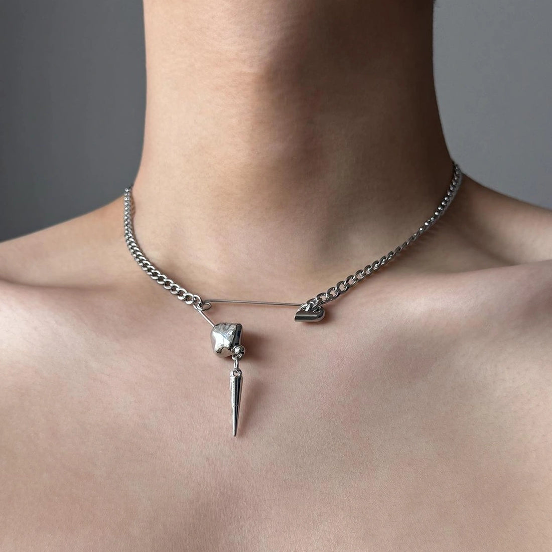 Accessories Punk Rivet Pin Pendant Necklace
