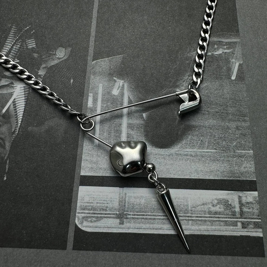 Accessories Punk Rivet Pin Pendant Necklace