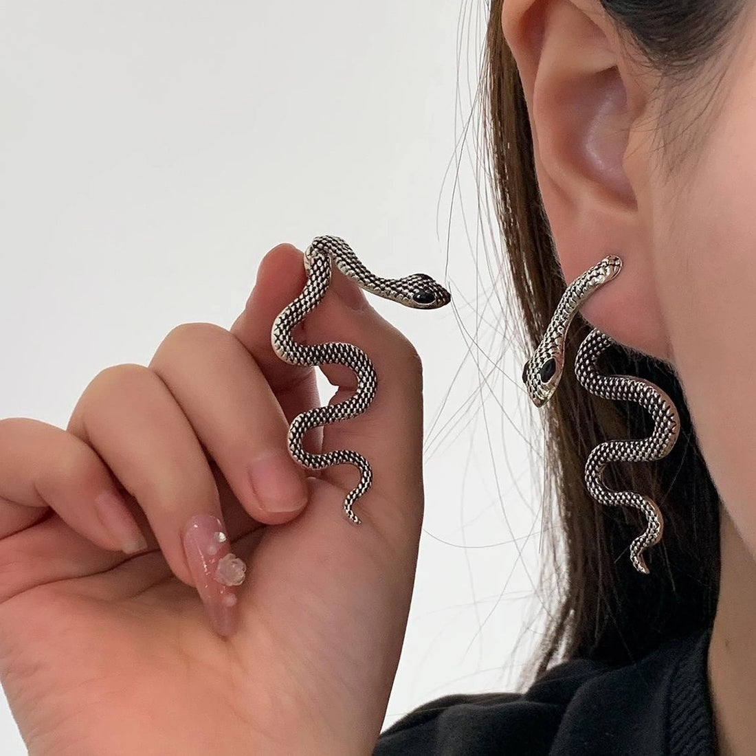 Accessories Serpentine Detachable Stud Earrings