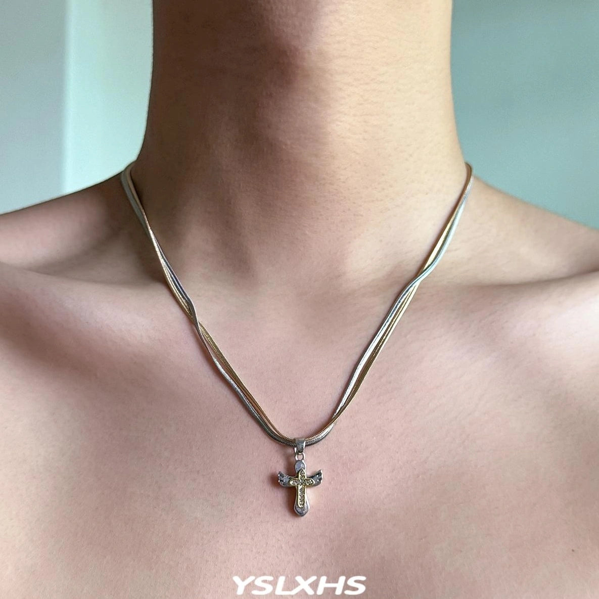 Accessories Stylish Cross Pendant Choker Necklace For Men