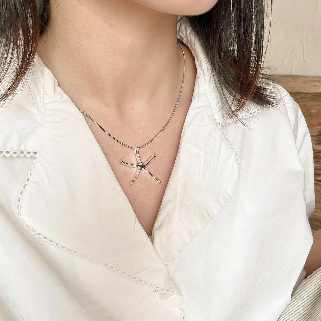 Accessories Stylish Starfish Pendant Necklace