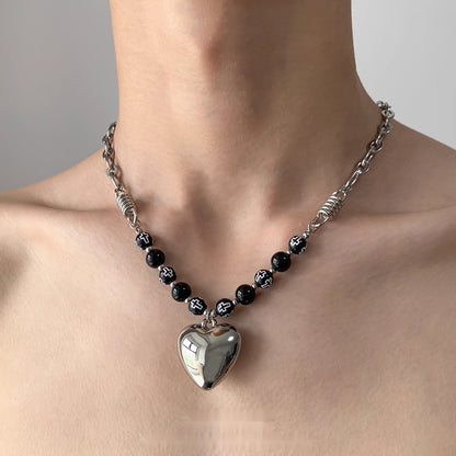 Accessories_Textured_Heart_Locket_Beaded_Choker_Necklace_MISSTT
