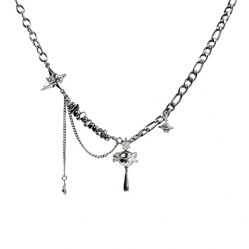 Accessories V-neck T-shirt With Statement Chain With Tassels And Beads
Long Sleeve T-shirt With Statement Chain With Tassels And Beads