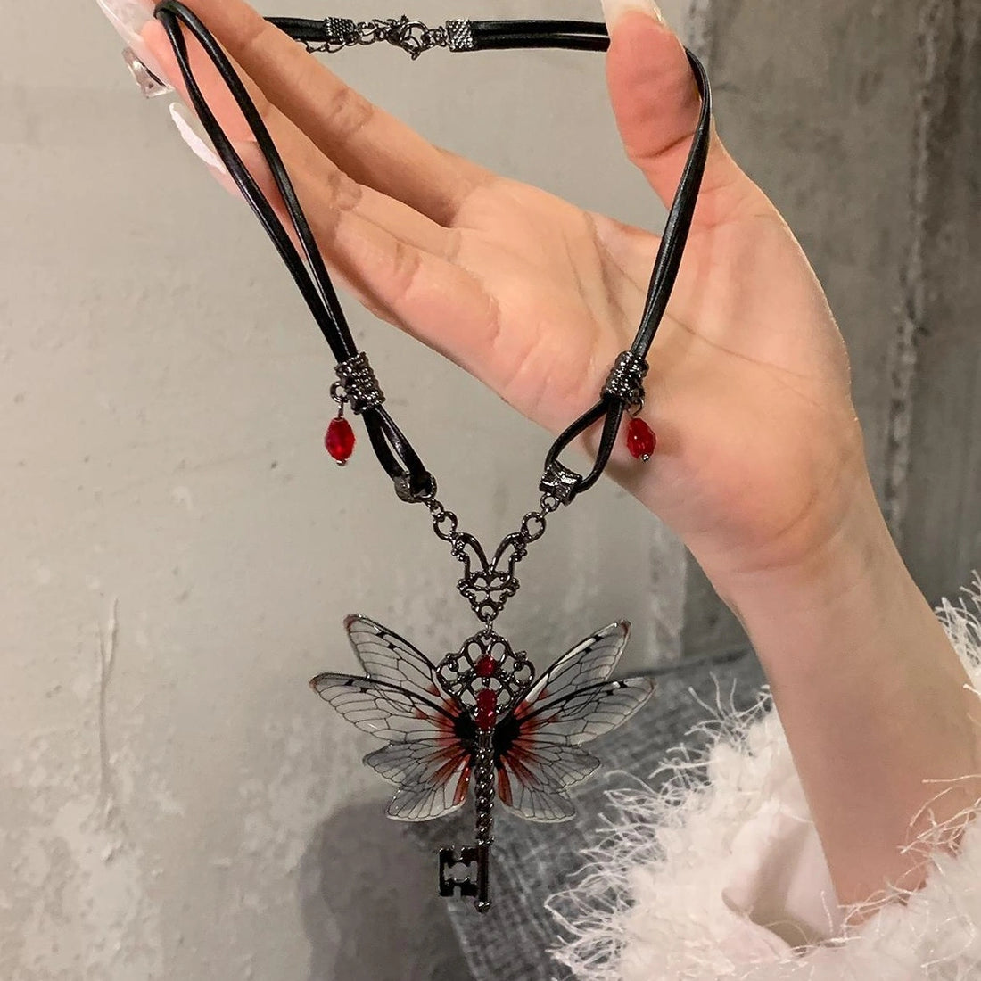 Accessories Vintage Dragonfly Pendant Choker Necklace