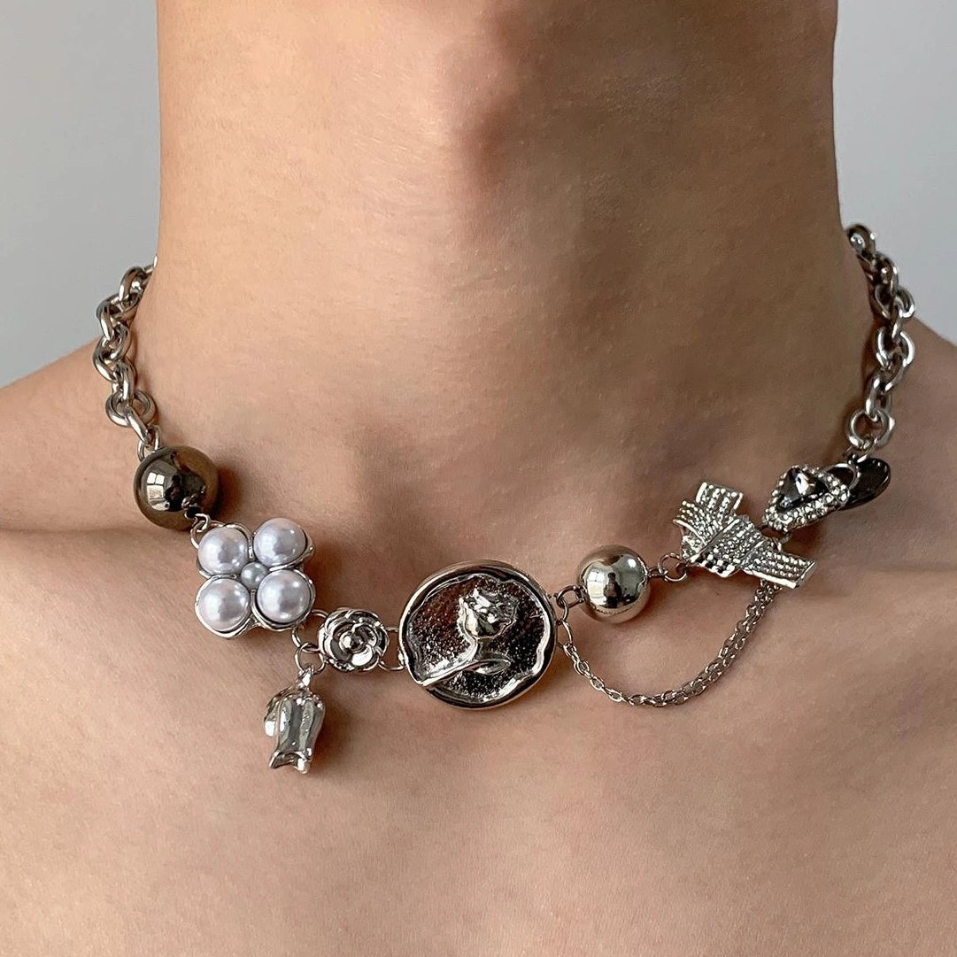 Accessories Vintage Industrial Metal Floral Link Necklace