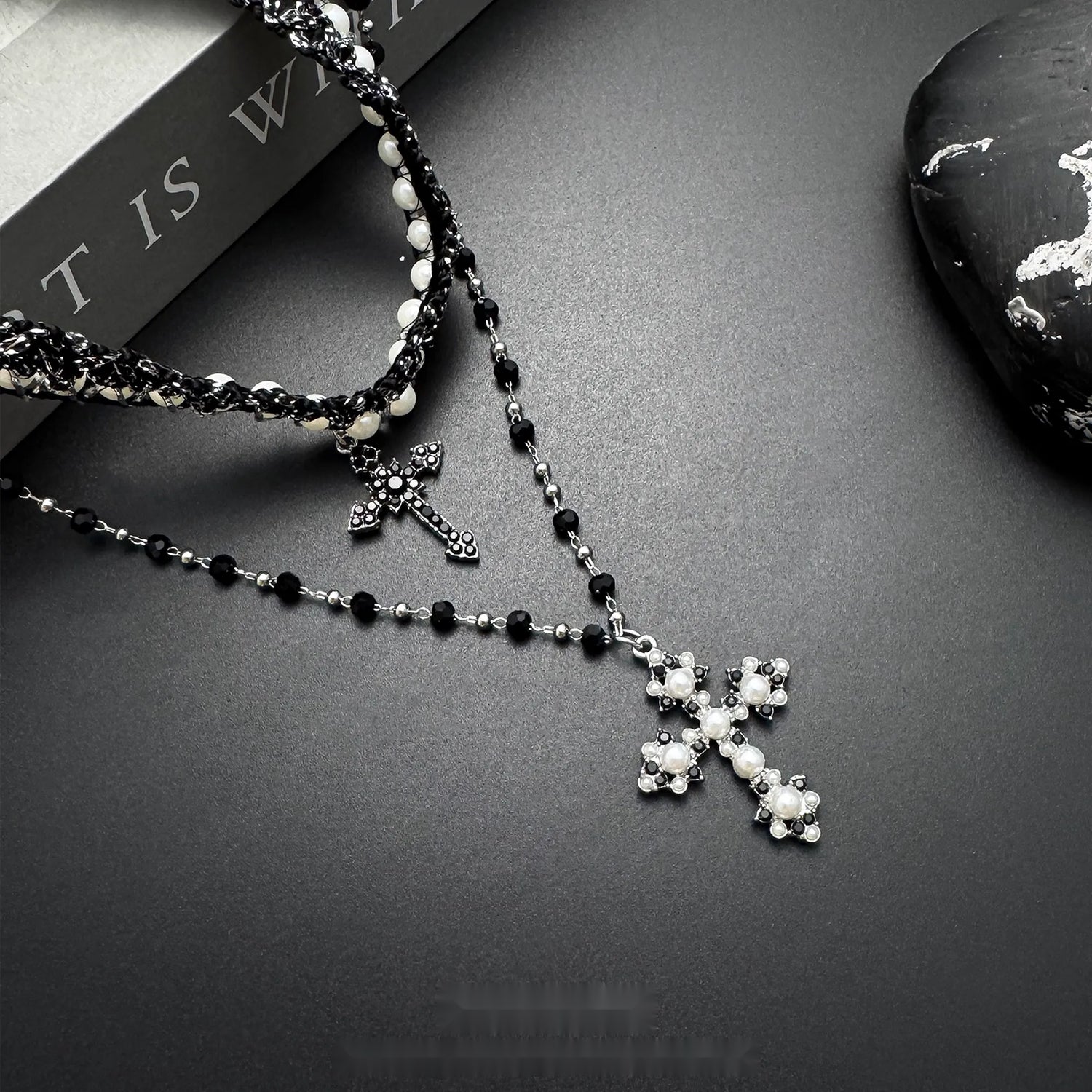 Accessories_Vintage_Layered_Cross_Beaded_Choker_Necklace_MISSTT
