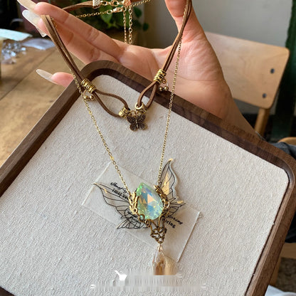 Accessories_Vintage_Layered_Necklace_With_Heart_Wing_Pendant_MISSTT