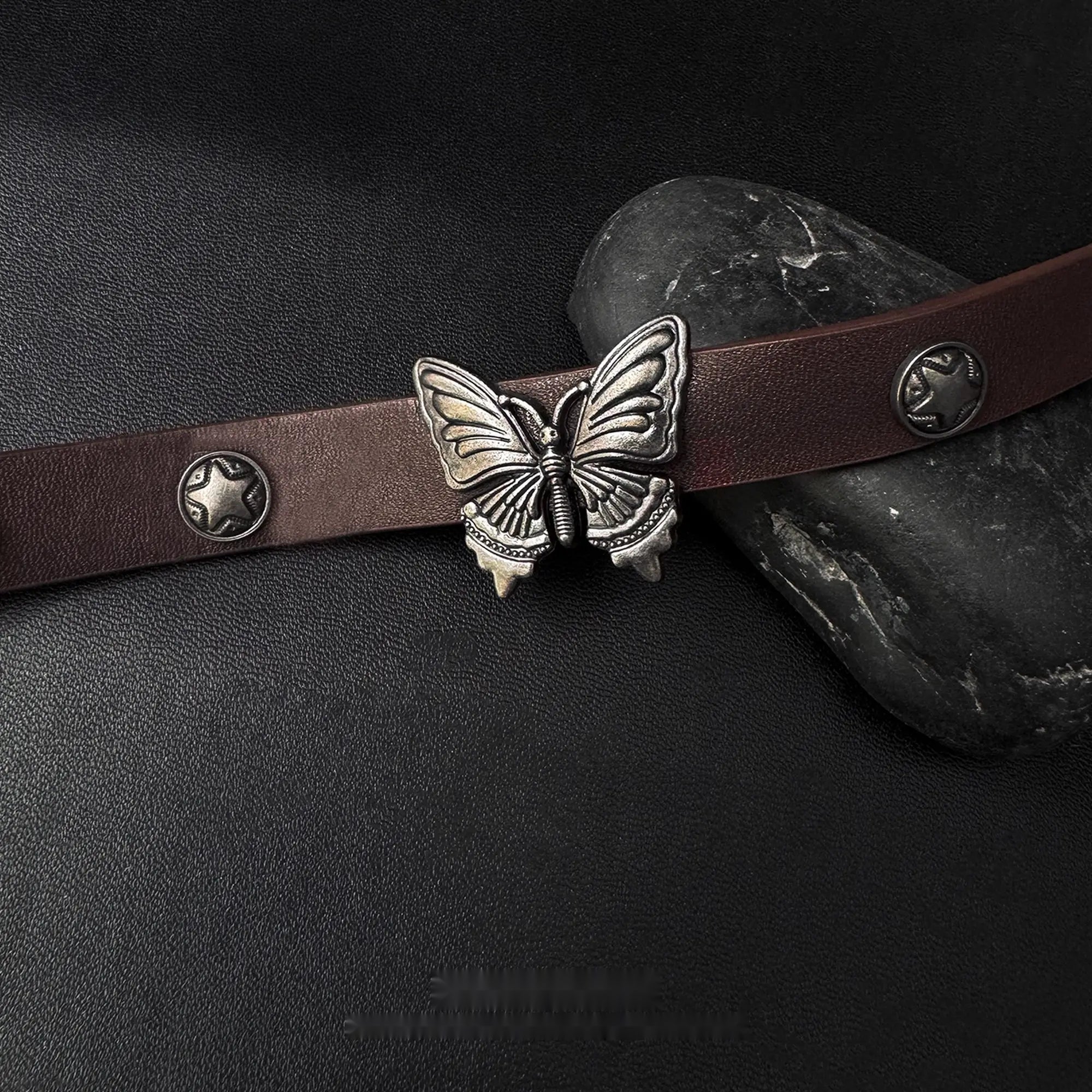 Accessories_Vintage_Leather_Butterfly_Choker_Necklace_MISSTT