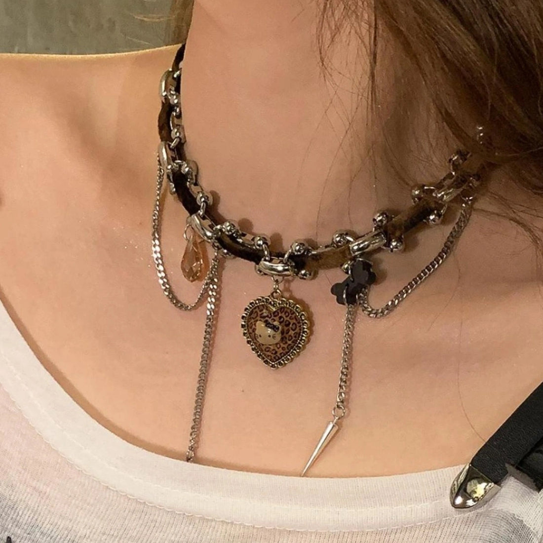 Accessories Vintage Leopard Chain Wrapped Heart Cat Choker