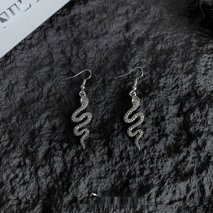 Accessories_Vintage_Silver_Serpent_Wrap_Ear_Hook_MISSTT