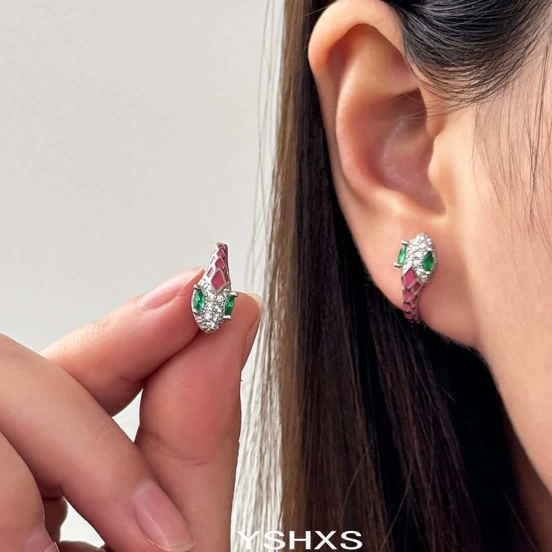 Accessories Vivid Serpent Stud Earrings